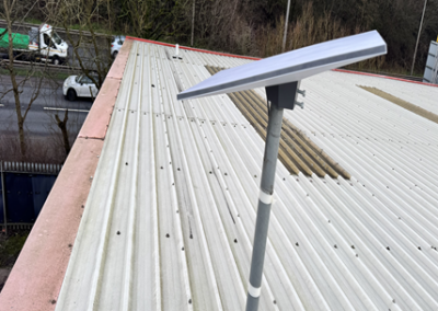 Starlink warehouse roof